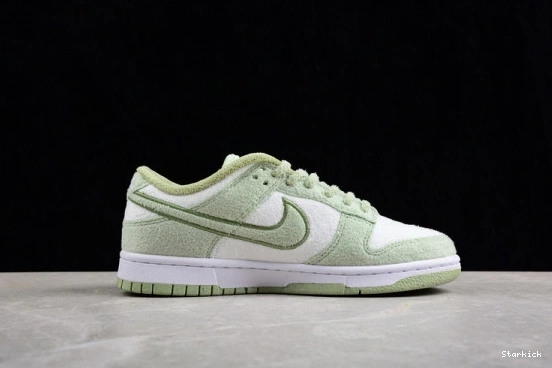 Honeydew Pack Nike SE Low Dunk DQ7579-300 Fleece 0201
